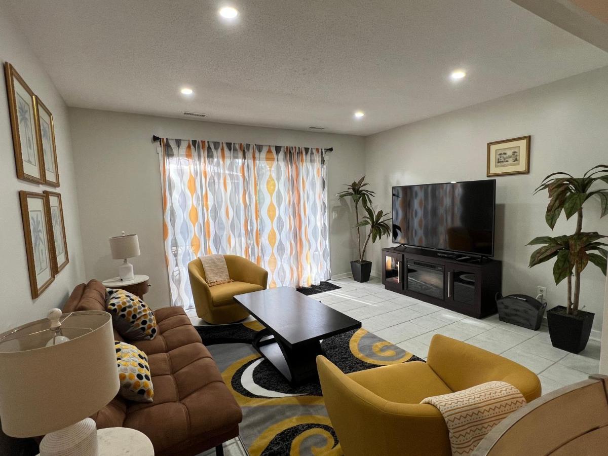 Spacious, Cozy Villa W/Parking In Coligny Villas Île de Hilton-Head Extérieur photo