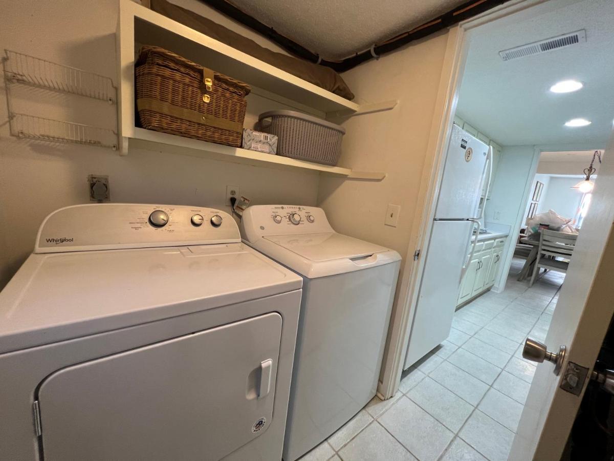 Spacious, Cozy Villa W/Parking In Coligny Villas Île de Hilton-Head Extérieur photo