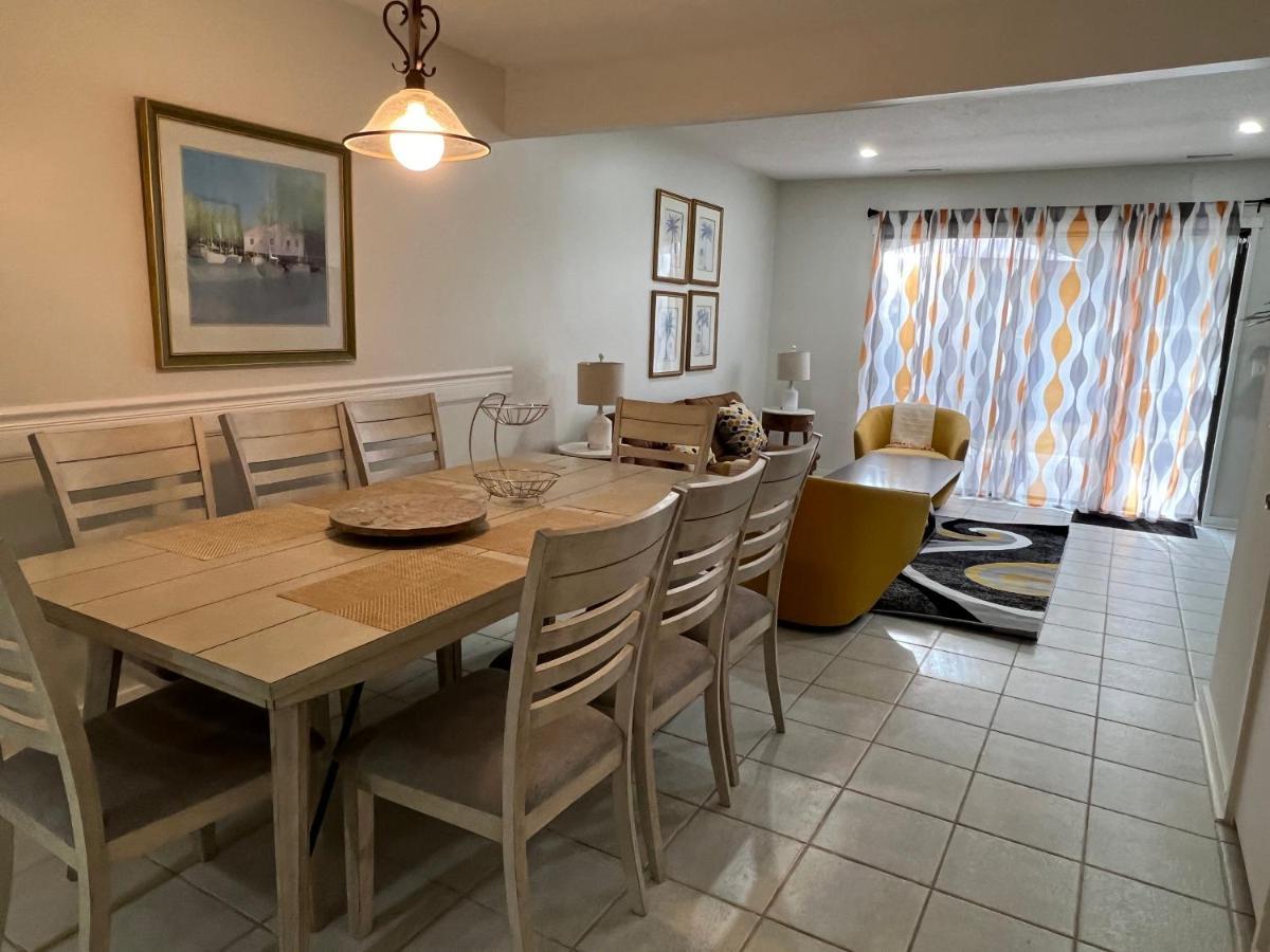 Spacious, Cozy Villa W/Parking In Coligny Villas Île de Hilton-Head Extérieur photo