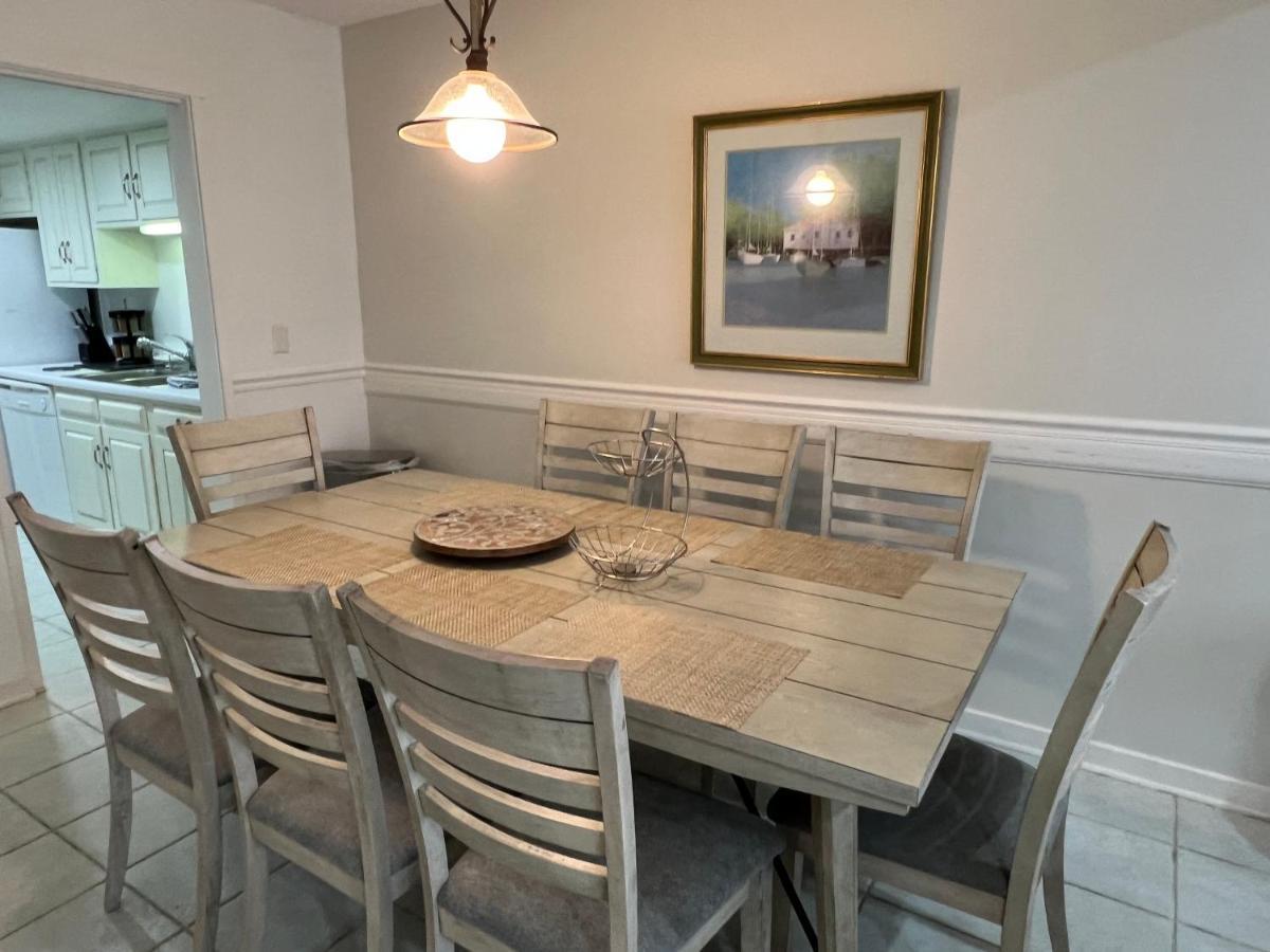 Spacious, Cozy Villa W/Parking In Coligny Villas Île de Hilton-Head Extérieur photo