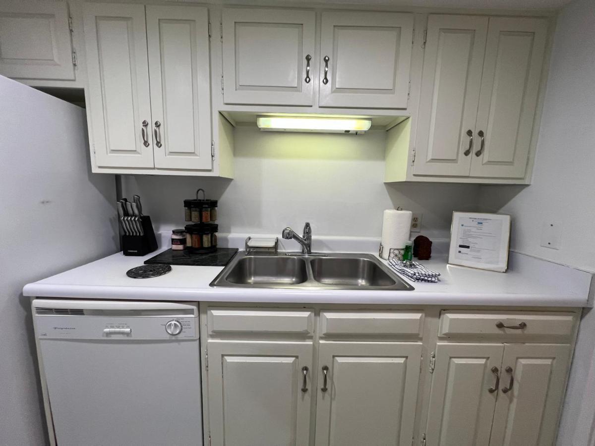 Spacious, Cozy Villa W/Parking In Coligny Villas Île de Hilton-Head Extérieur photo