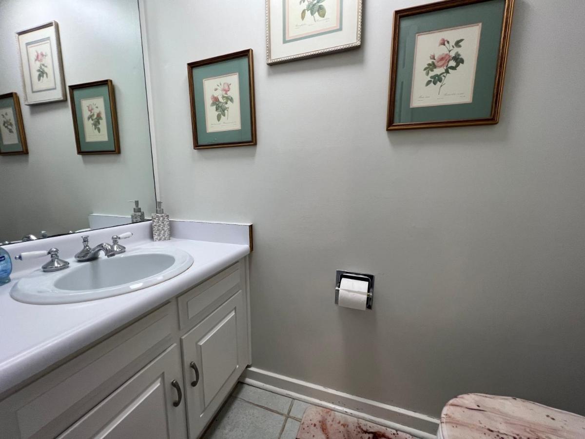 Spacious, Cozy Villa W/Parking In Coligny Villas Île de Hilton-Head Extérieur photo